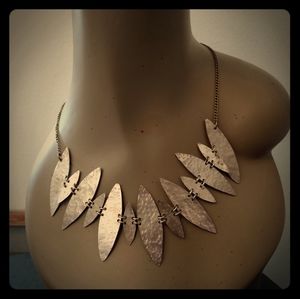 Anthropologie Flecha Necklace